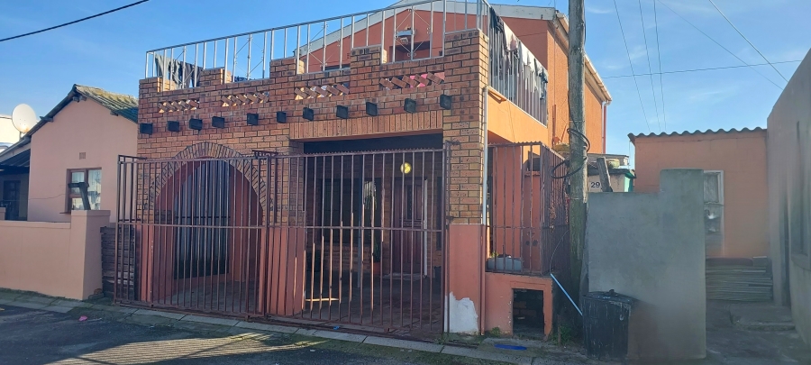 3 Bedroom Property for Sale in Victoria Mxenge Western Cape